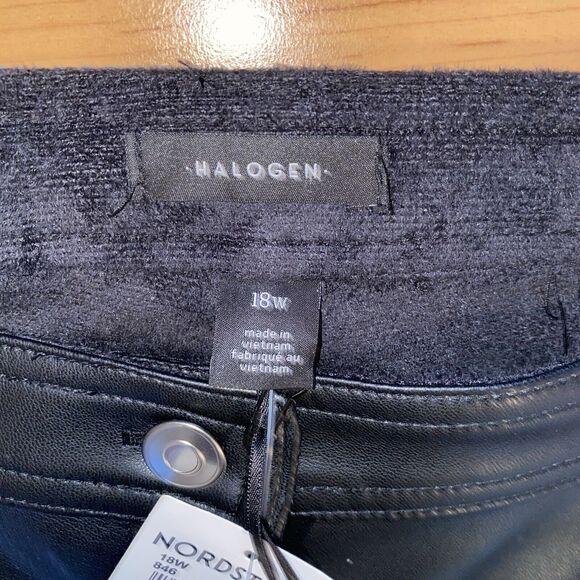 HALOGEN Nordstrom Faux Leather Straight Leg‎ Trousers Black Pants -Size 18W NEW - Picture 4 of 11